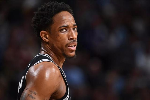 霍伊伦连续11场比赛遭遇球荒 本轮首发0射门